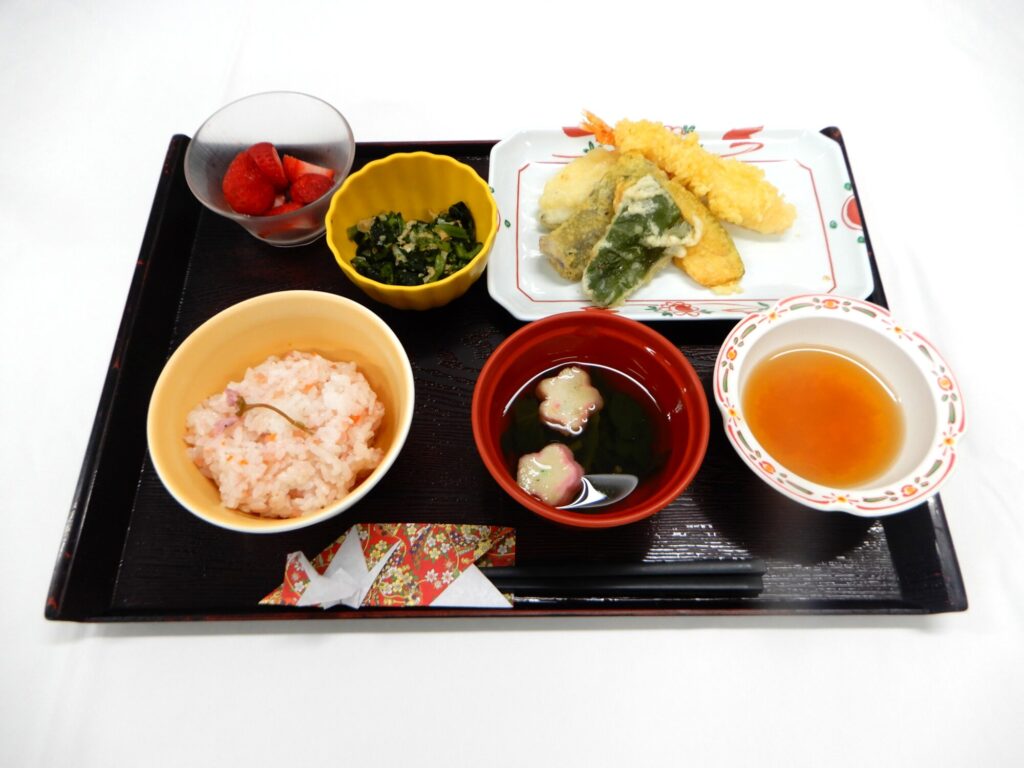 令和8年4/1行事食創立記念日『桜ちらし御膳』