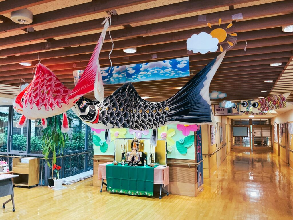 令和8年４月　鯉のぼり・兜飾り