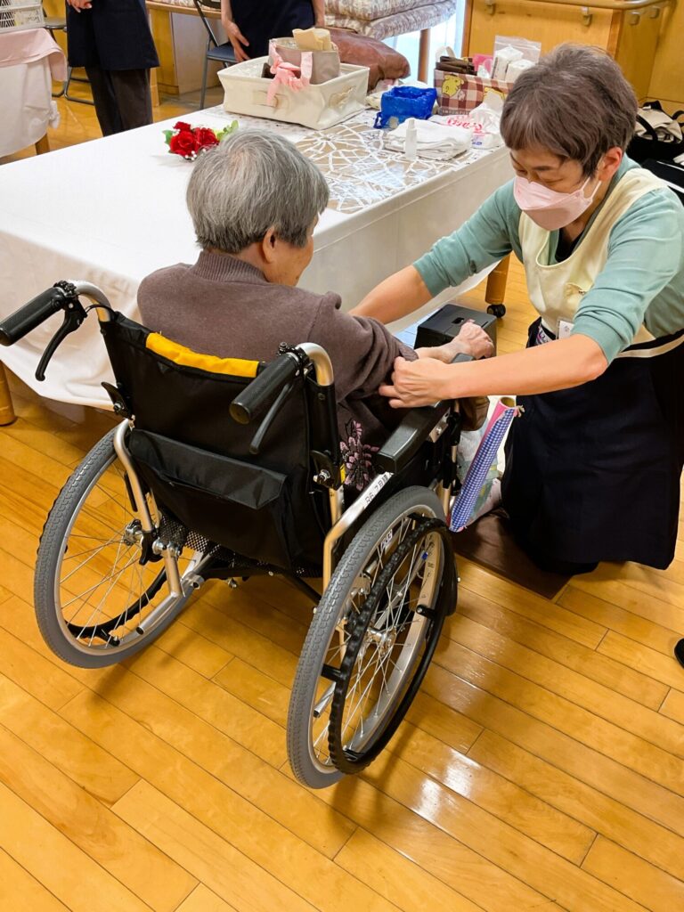 令和８年５月１５日『美容レク』の様子